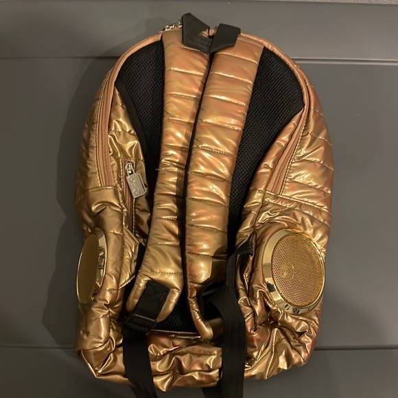 Fydelity Backpack - Picture 6 of 10